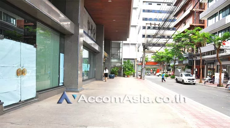 4  Office Space For Rent in Silom ,Bangkok BTS Sala Daeng at Bangkok Union Insurance AA12291